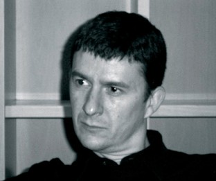 Carlos Serra, designer of the B.lux Q.Bo C/W